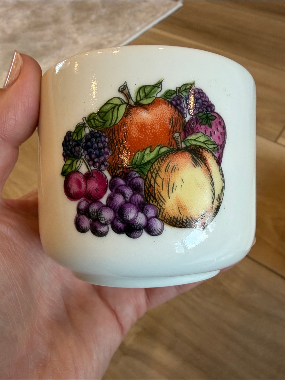 White Fruit-Pattern Ceramic Cup - Purple and Orange Fruit Design